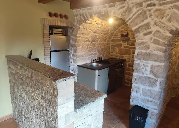Katarina Villa *